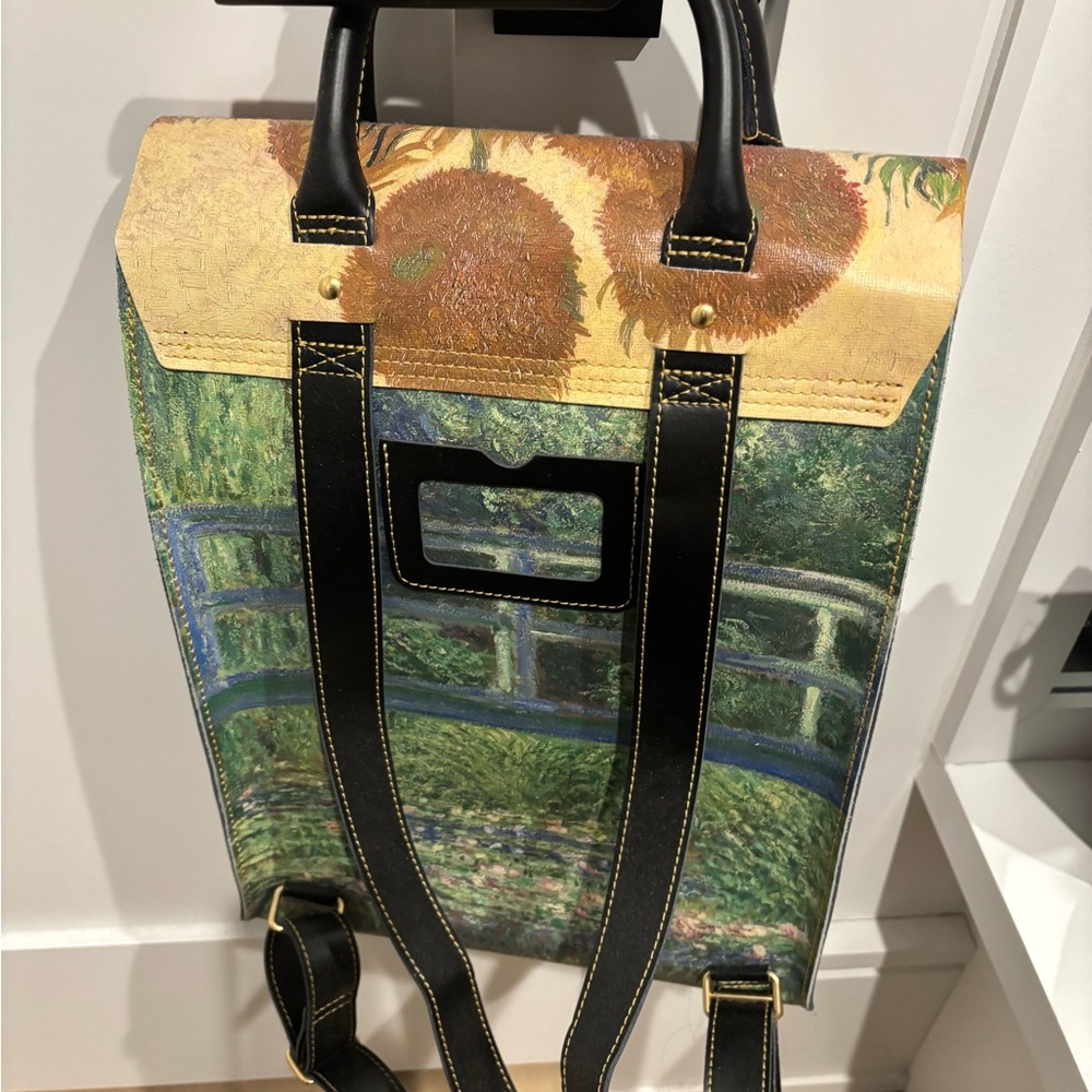 Doc Martens National Gallery Backpack - Picture 4 of 5